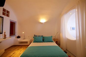 Hotel Ikastikies Suites