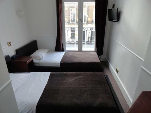 London Continental Hotel