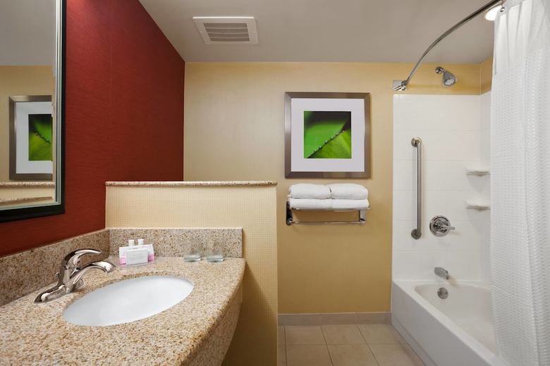 Hotel Courtyard By Marriott Junction City