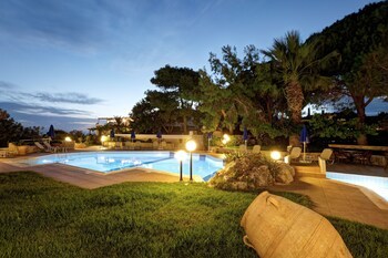 Apartamento Alianthos Suites