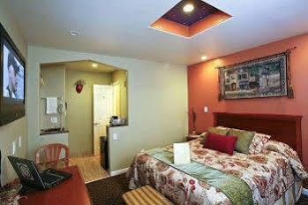 Hotel Chardonnay Lodge