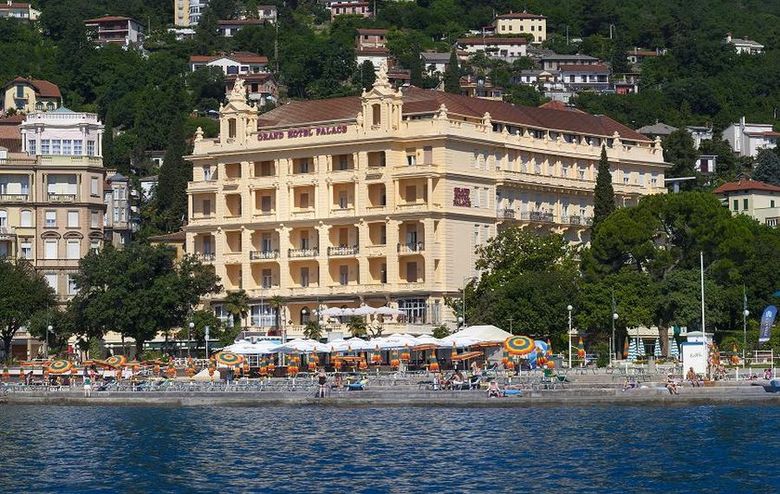 Hotel Palace-bellevue