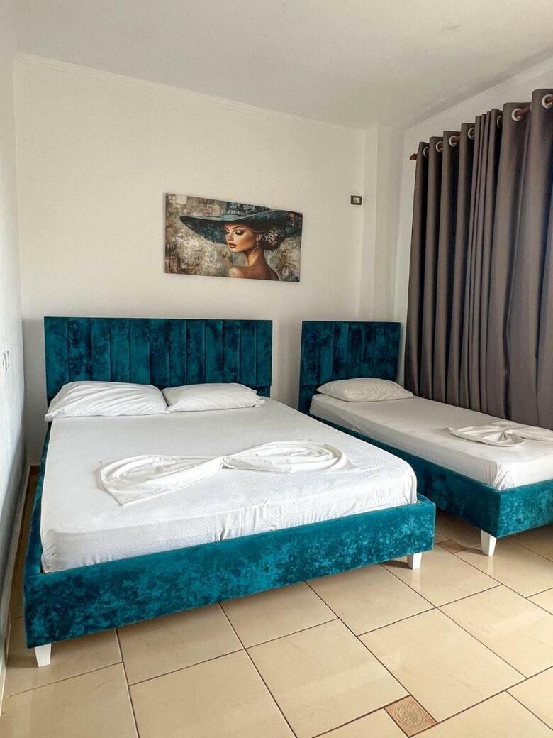 Hotel Rixhi
