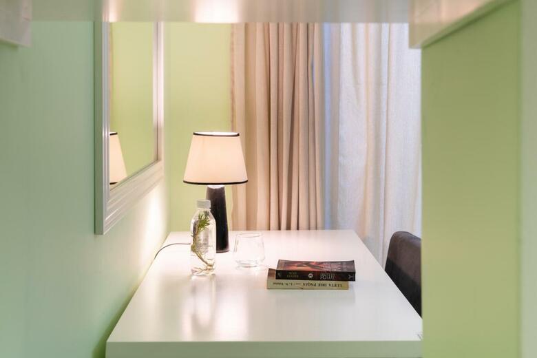 Midtown Hotel