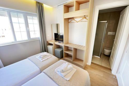 Alis Hotel