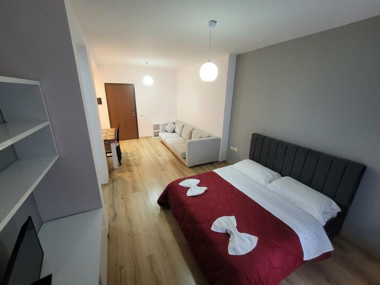 Haris Hotel