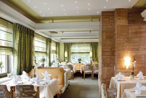 Ferienhotel �denhof