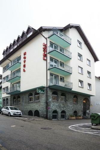Hotel L�hr