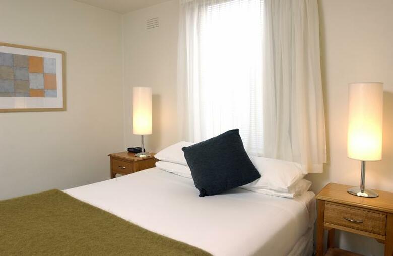 Hotel Punt Hill South Yarra