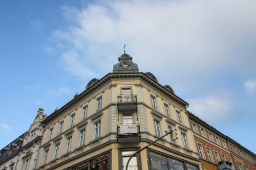 Hostal Hotel Augustiner Tor