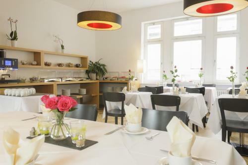 Hostal Hotel Augustiner Tor