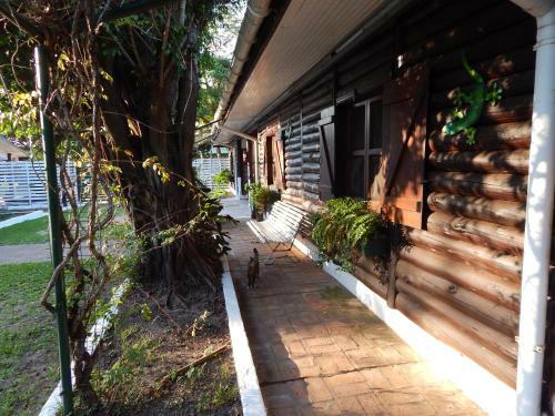 Hostal Caba�as Los Timb�