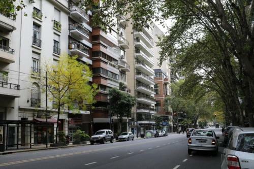 Sunny Recoleta Apartment