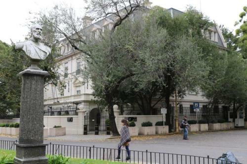 Sunny Recoleta Apartment
