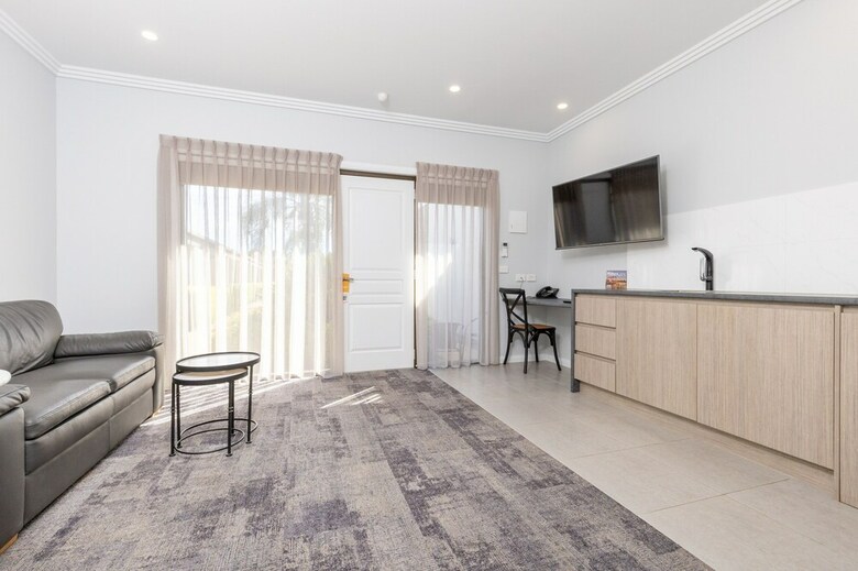 Hotel Comfort Inn Deakin Palms