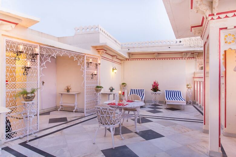 Hotel Shiv Niwas Palace