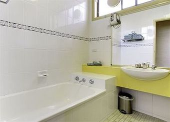 Hotel Comfort Inn And Suites Emmanuel