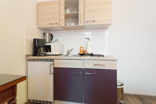 Queens Apartments