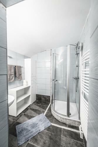 Heaven Holiday Chalet By We Rent