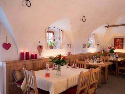 Hostal Gasthof Sillianer Wirt