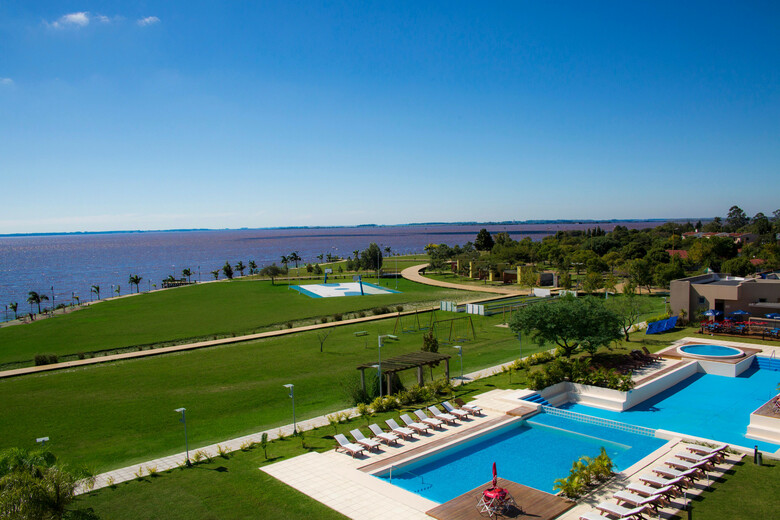 Hotel Arena Resort