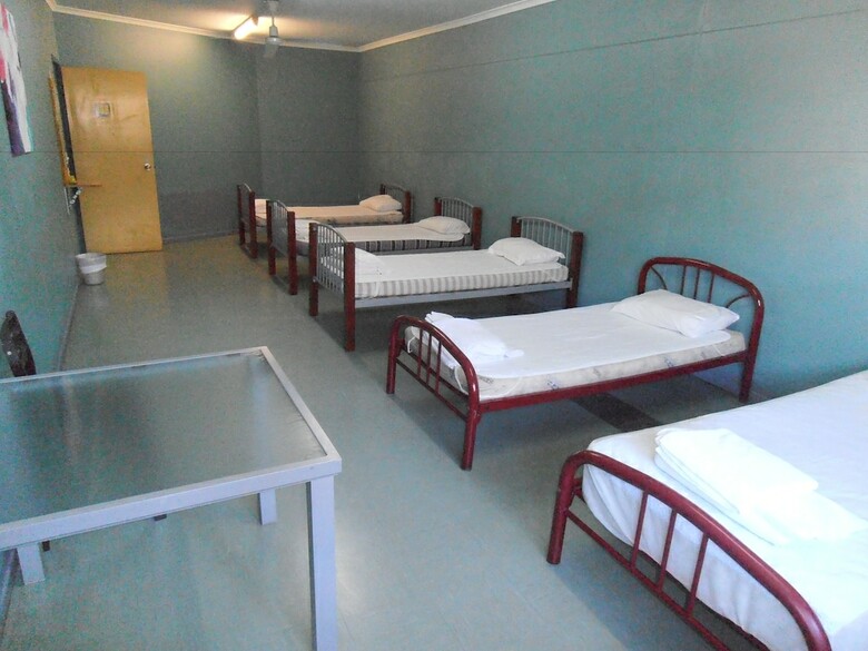 Motel Buzers