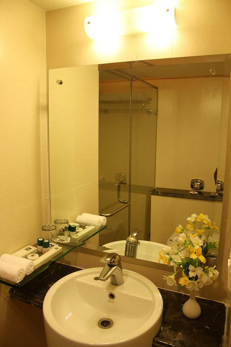 Hotel Quality Inn Residency