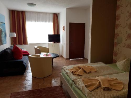 Hostal Pension Lenz - Haus Bruno Und Jesko