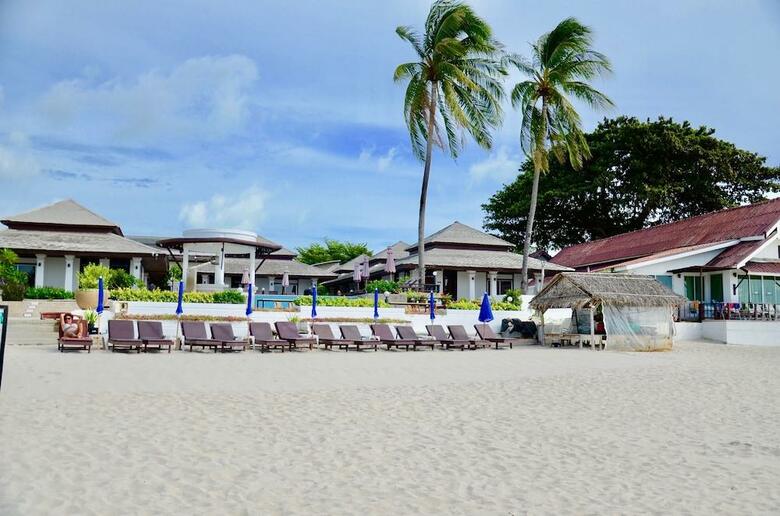 Hotel Al's Resort