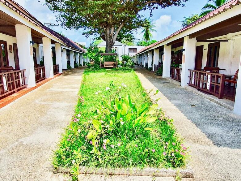 Hotel Al's Resort