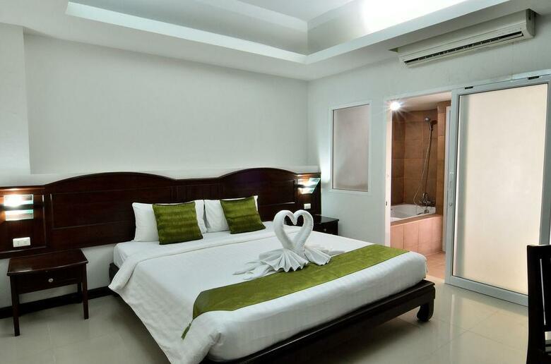 Hotel Samui First House