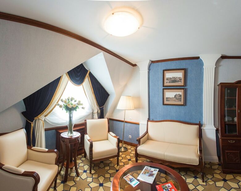Garni Hotel