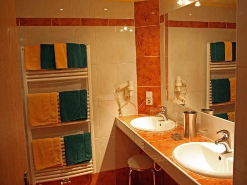 Hostal Appartements G�stehaus Schrott
