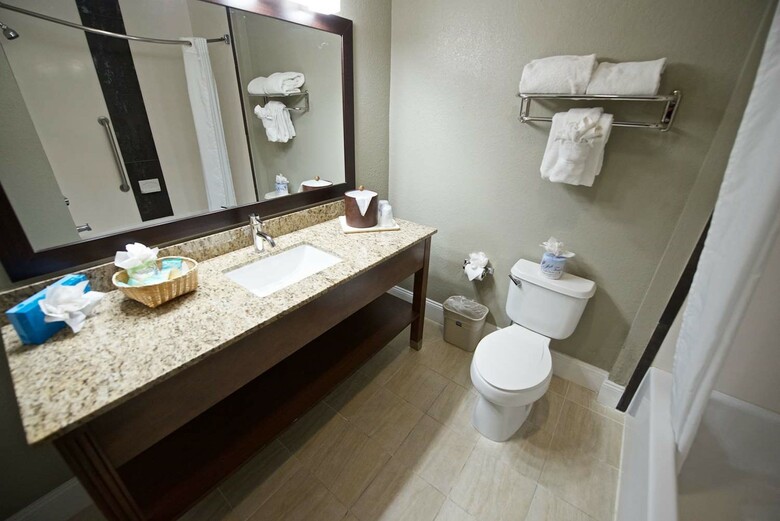Hotel Best Western Airport Inn & Suites