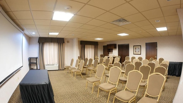 Holiday Inn Express Hotel & Suites San Antonio I-10 Northwest