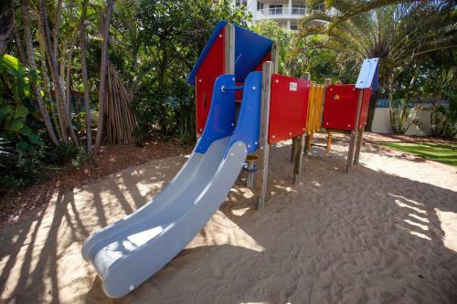 Hotel Chateau Beachside Resort