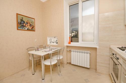 Molnar Apartments Kupaly 11