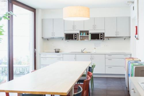 Snuffel Hostel