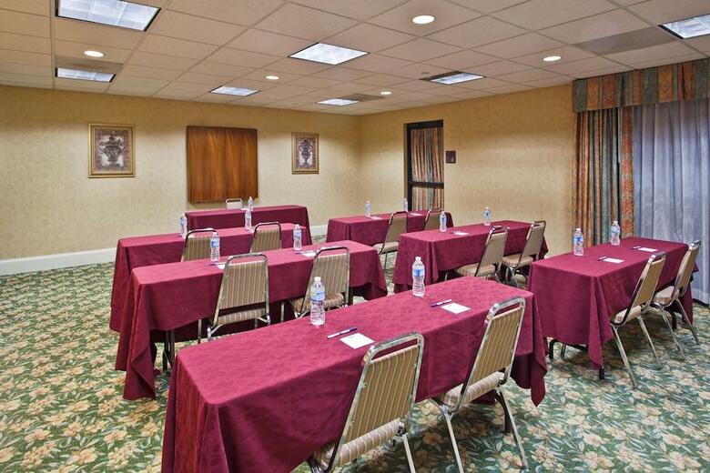 Hotel Holiday Inn Express Anderson Rd