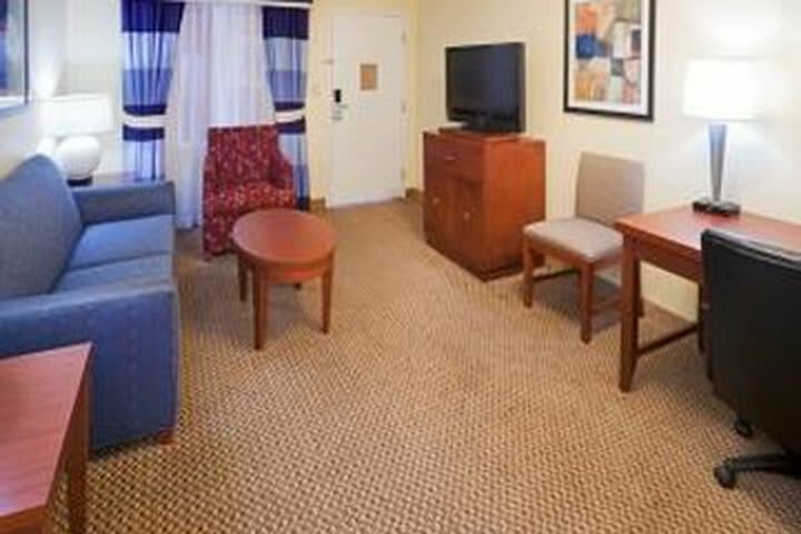 Hotel Crowne Plaza Suites Arlington