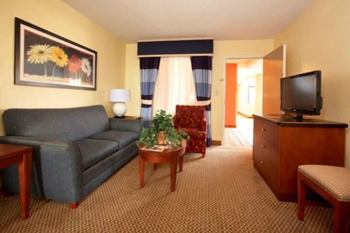 Hotel Crowne Plaza Suites Arlington