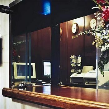 Hotel Off Soho Suites