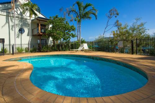 Apartamentos Compass Point