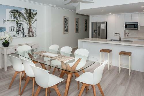 Aparthotel Oasis At Palm Cove
