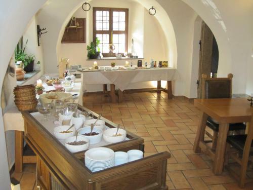 Hostal Hotel Garni Schloss Sch�nke