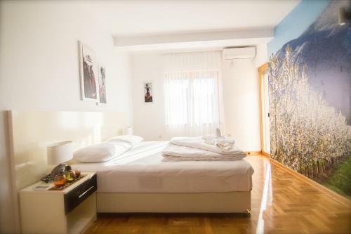 Luxury Apartments Ta?a