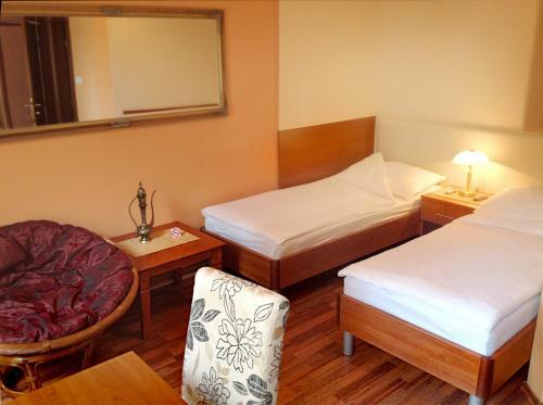 Hostal Shangri La Mansion