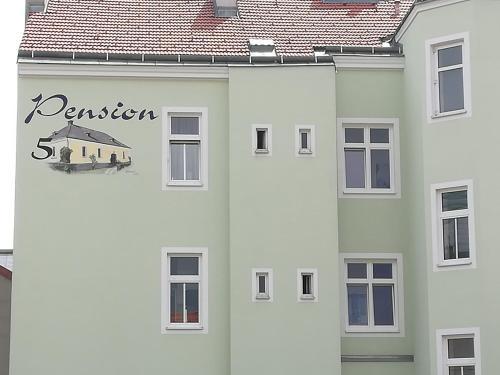 Hostal Pension F�nfhaus
