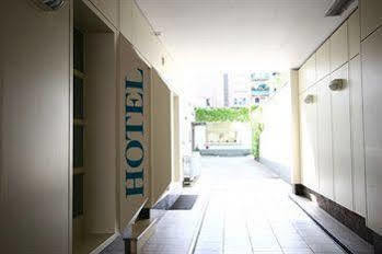 Hotel Moon