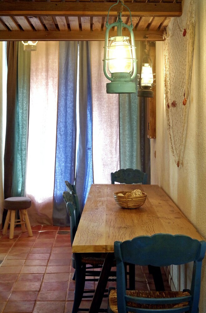 Bed & Breakfast Un Mas En Ville